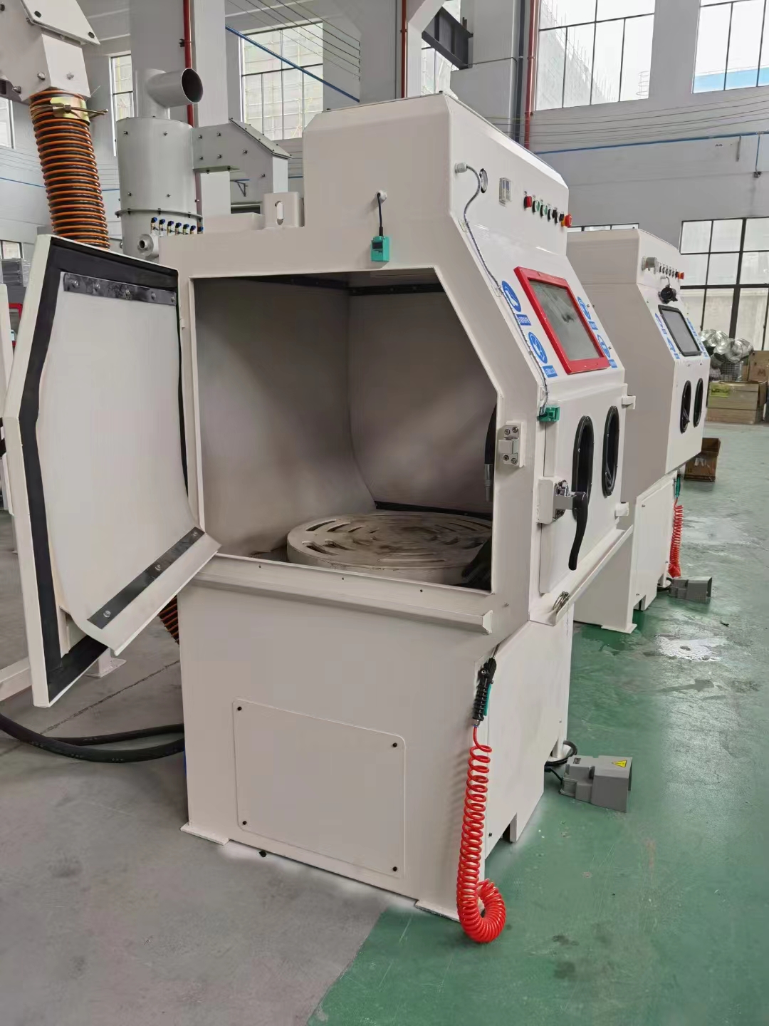 清远移动式抛丸机的工作原理?